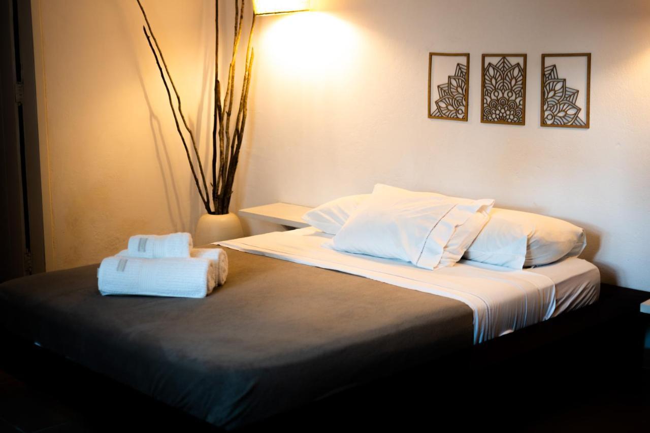 Aparthotel Agora E Bar